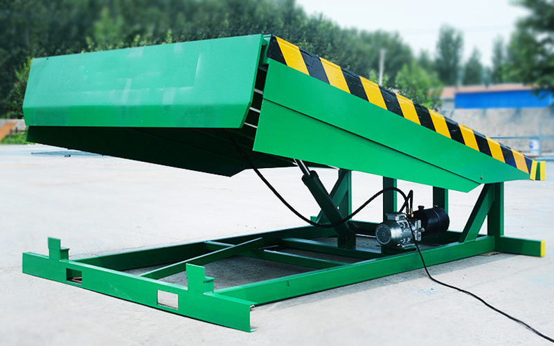 Portable Loading Ramp for Forklift